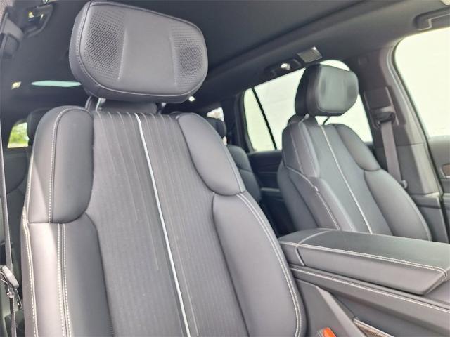 Photo of 2026 Stellar Black Metallic Cadillac VISTIQ