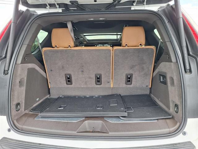 Photo of 2021 Crystal White Tri-Coat Cadillac Escalade