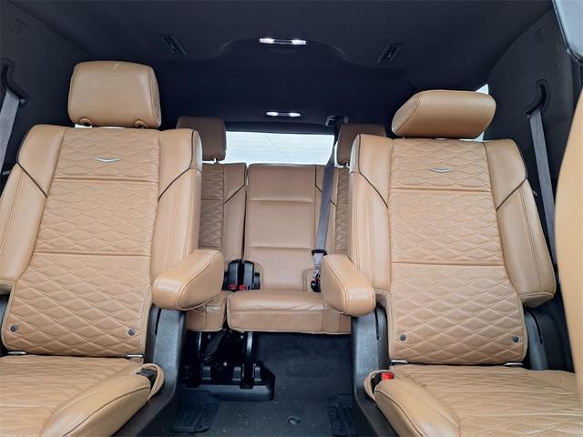 Photo of 2021 Crystal White Tri-Coat Cadillac Escalade