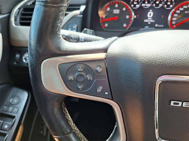 Photo of 2016 Onyx Black GMC Yukon XL