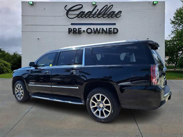 Photo of 2016 Onyx Black GMC Yukon XL