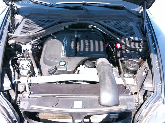 Photo of 2011 GRAY BMW X5
