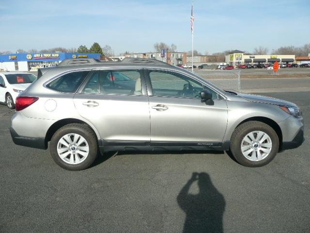 Photo of 2019 TAN Subaru Outback