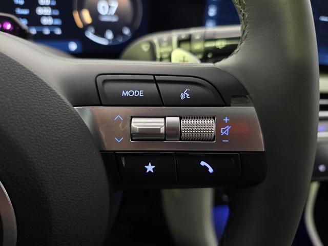 Photo of 2025 Phantom Black Hyundai TUCSON