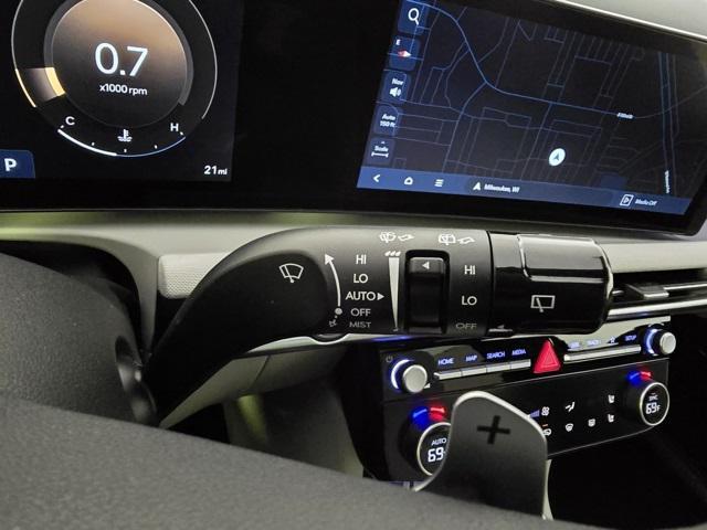 Photo of 2025 Phantom Black Hyundai TUCSON