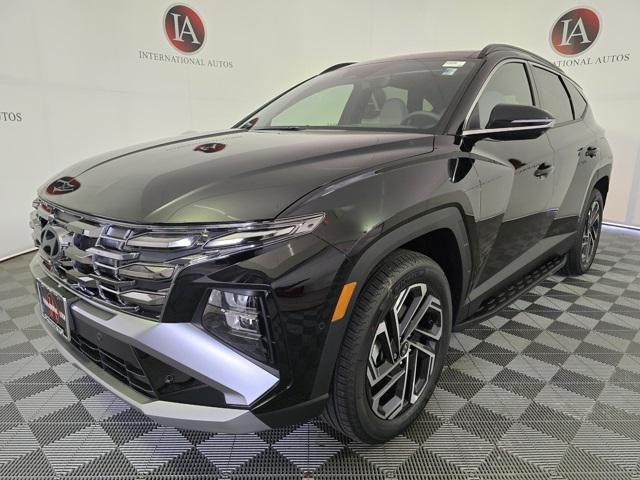 Photo of 2025 Phantom Black Hyundai TUCSON