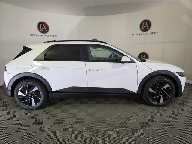 Photo of 2025 Atlas White Hyundai IONIQ 5