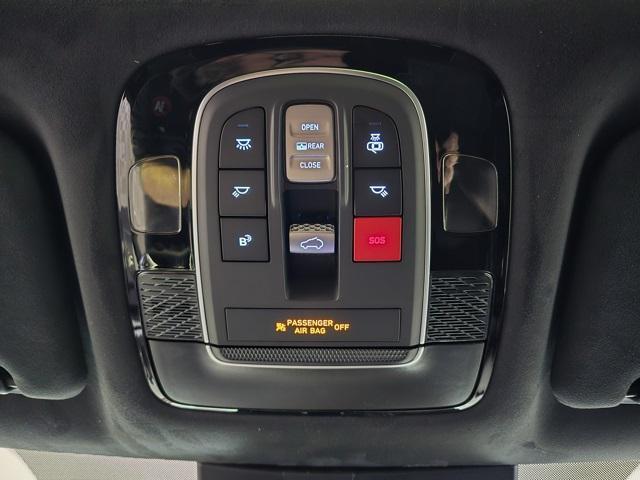 Photo of 2025 Hyper White Hyundai PALISADE