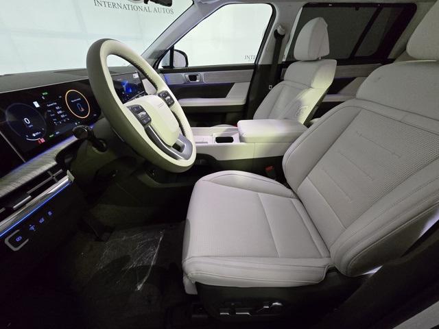 Photo of 2025 Serenity White Hyundai SANTA FE HEV