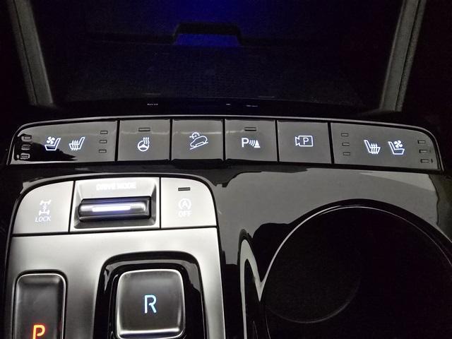 Photo of 2023 Phantom Black Hyundai TUCSON