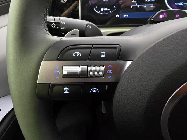 Photo of 2025 Phantom Black Hyundai TUCSON