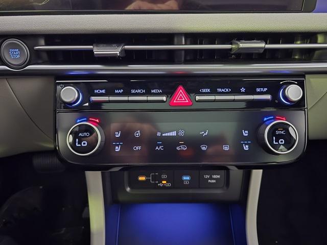 Photo of 2025 Phantom Black Hyundai TUCSON