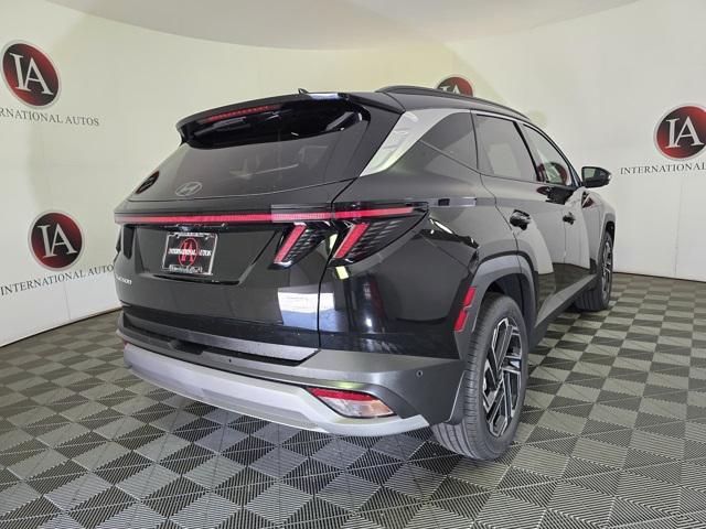 Photo of 2025 Phantom Black Hyundai TUCSON
