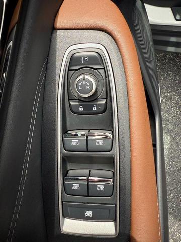 Photo of 2024 Crystal White Pearl Subaru Outback