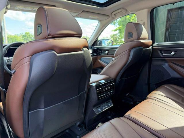 Photo of 2024 Majestic Black Pearl Acura MDX