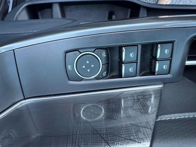 Photo of 2022 Agate Black Metallic Ford F-150