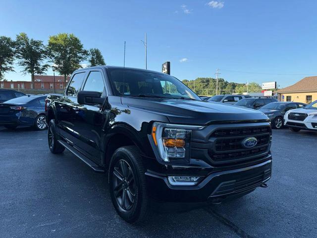 Photo of 2022 Agate Black Metallic Ford F-150