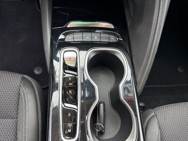 Photo of 2023 Summit White Buick Envision