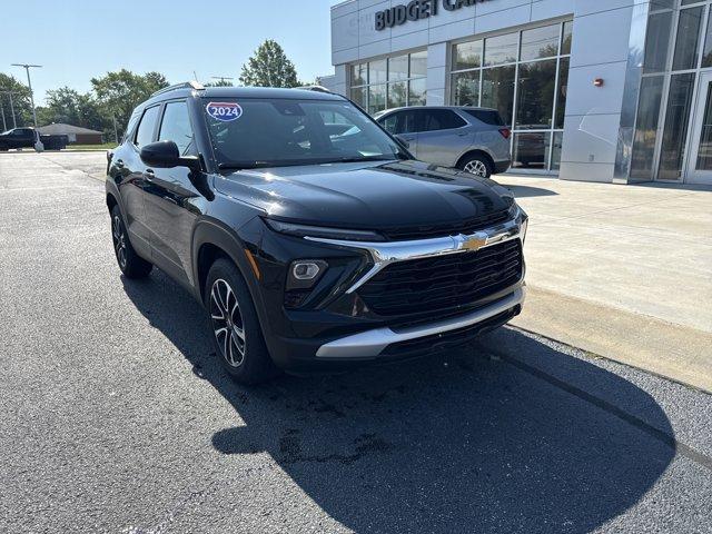 Photo of 2024 Mosaic Black Metallic Chevrolet Trailblazer