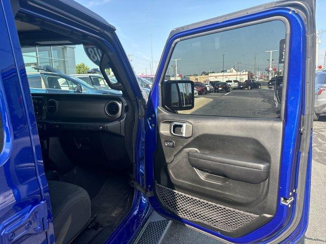 Photo of 2018 Ocean Blue Metallic Jeep Wrangler Unlimited