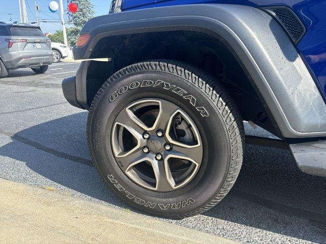 Photo of 2018 Ocean Blue Metallic Jeep Wrangler Unlimited