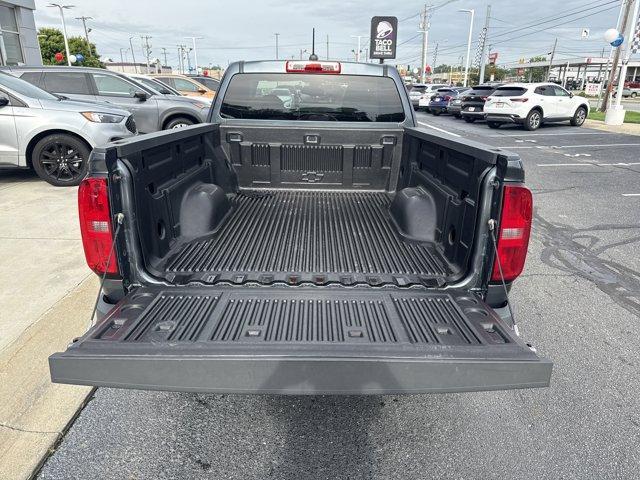 Photo of 2015 Cyber Gray Metallic Chevrolet Colorado