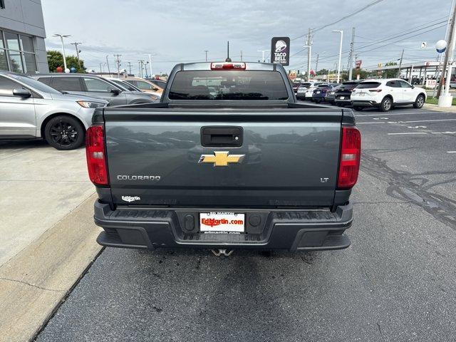 Photo of 2015 Cyber Gray Metallic Chevrolet Colorado