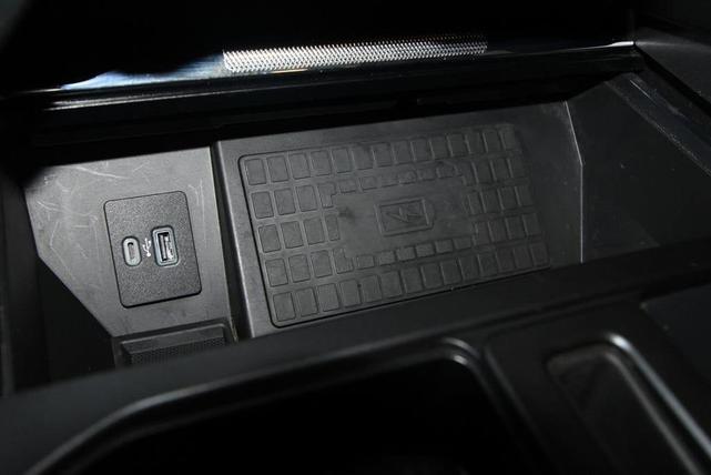 Photo of 2022 Iconic Silver Metallic Ford F-150