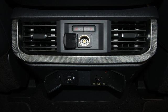 Photo of 2022 Iconic Silver Metallic Ford F-150