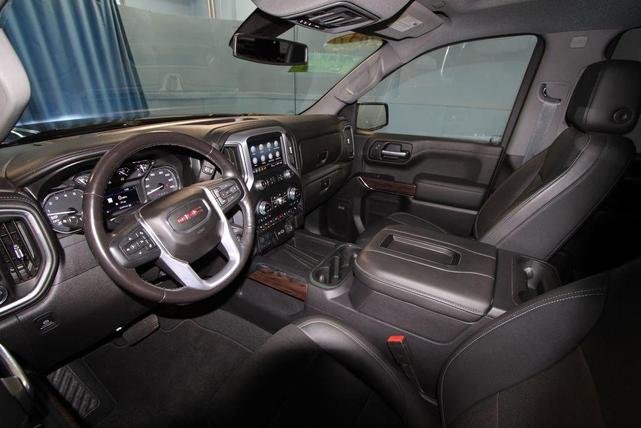 Photo of 2021 Onyx Black GMC Sierra 1500