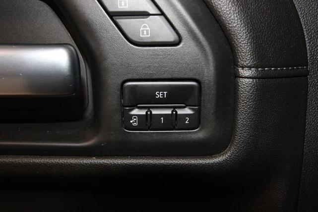 Photo of 2021 Onyx Black GMC Sierra 1500