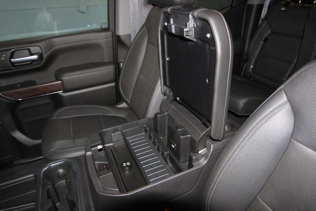 Photo of 2021 Onyx Black GMC Sierra 1500