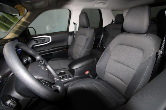 Photo of 2024 Gray Metallic Ford Bronco Sport