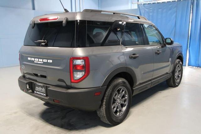 Photo of 2024 Gray Metallic Ford Bronco Sport