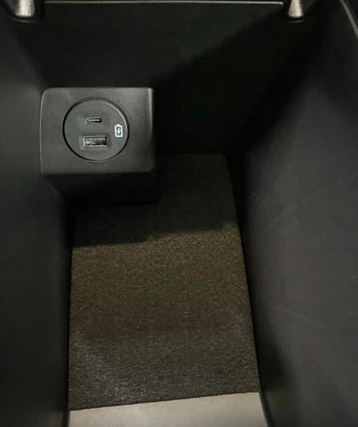 Photo of 2024 Gray Metallic Ford Bronco Sport