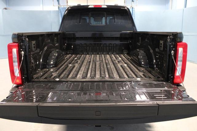 Photo of 2025 Agate Black Ford F-250