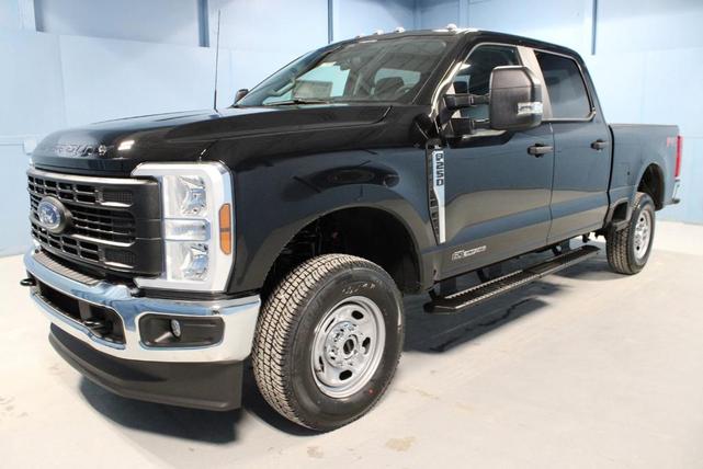 Photo of 2025 Agate Black Ford F-250