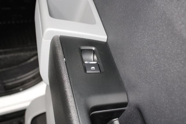 Photo of 2025 Oxford White Ford F-250