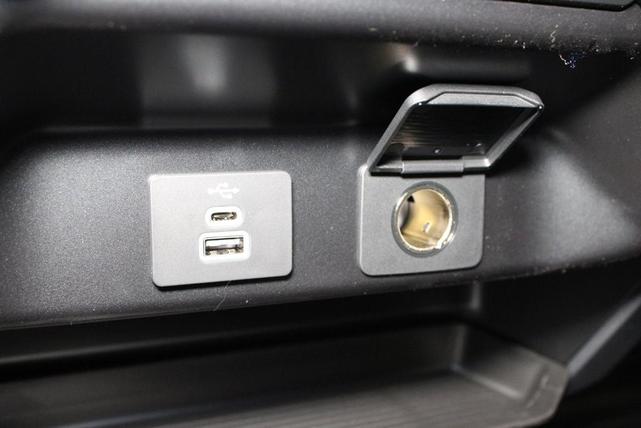 Photo of 2025 Oxford White Ford F-250