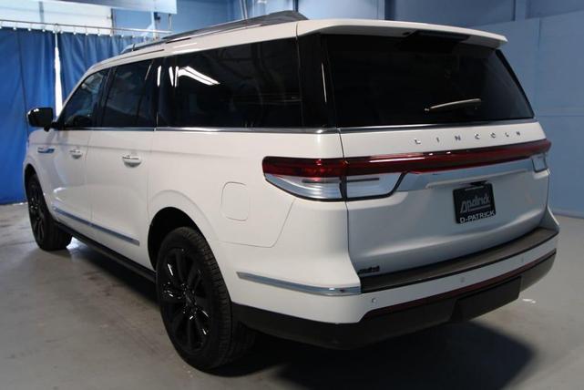 Photo of 2024 Pristine White Lincoln Navigator L