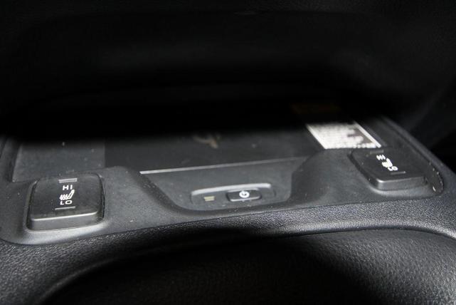 Photo of 2023 White Toyota Corolla