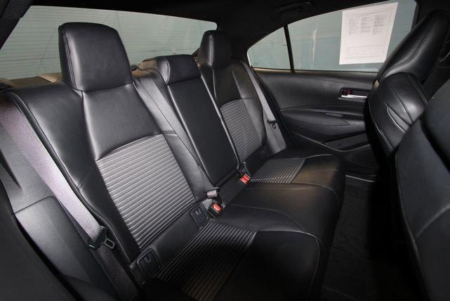 Photo of 2023 White Toyota Corolla