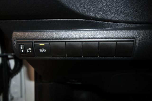 Photo of 2023 White Toyota Corolla