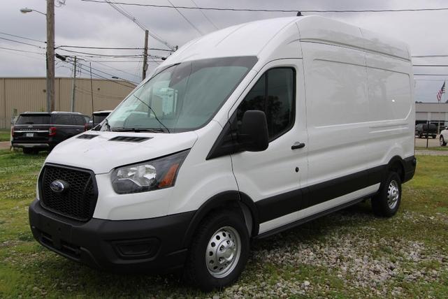 Photo of 2025 Oxford White Ford Transit-350