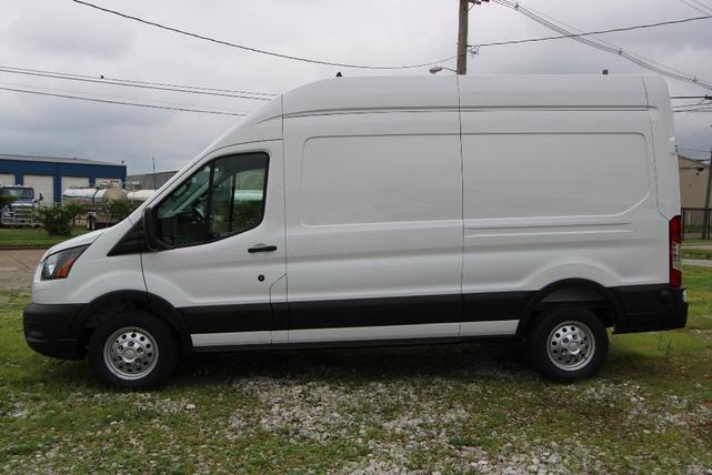 Photo of 2025 Oxford White Ford Transit-350