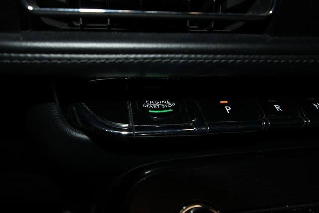 Photo of 2021 Black Lincoln Nautilus