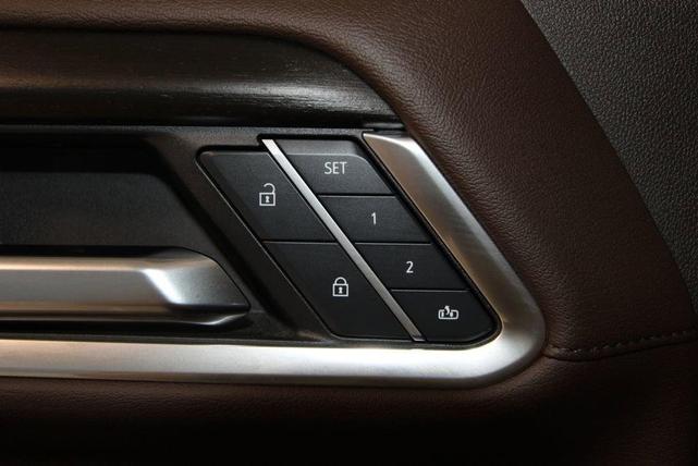 Photo of 2025 Onyx Black GMC Sierra 2500