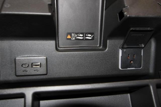 Photo of 2025 Onyx Black GMC Sierra 2500