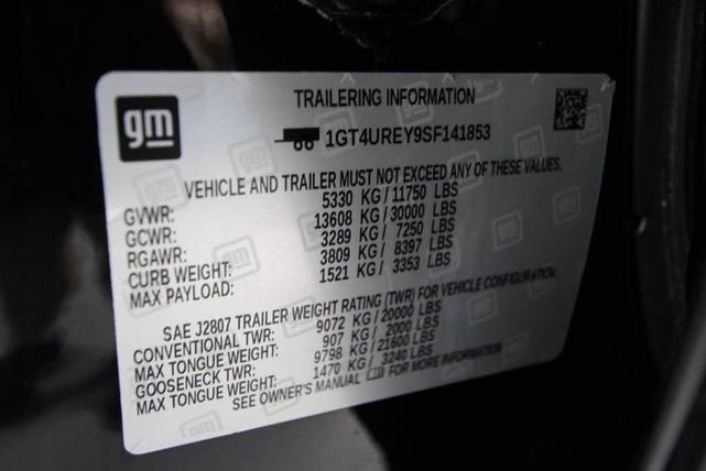 Photo of 2025 Onyx Black GMC Sierra 2500