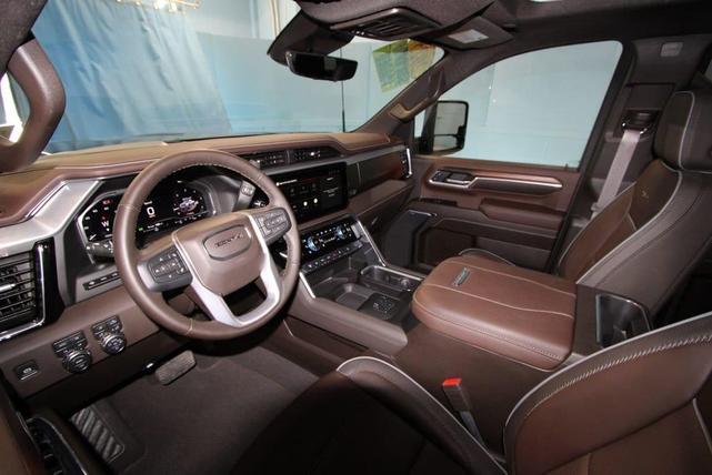 Photo of 2025 Onyx Black GMC Sierra 2500